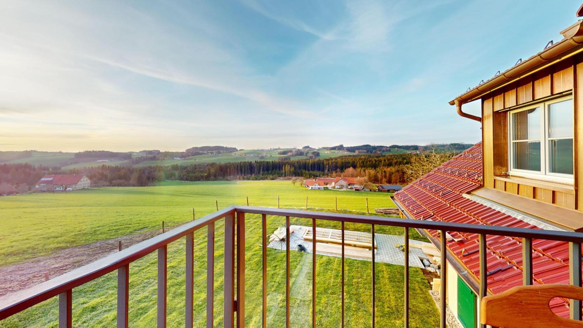 Heimatel - Ferienappartements Hochberg Argenbuhl Exterior foto